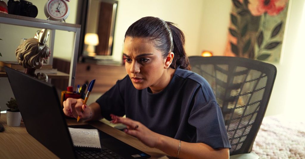 How to Learn Digital Marketing Online While Working Full-Time: A Realistic Weekly Study Schedule for Working Professionals